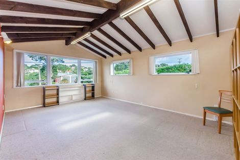 Photo of property in 15 Te Miti Street, Paekakariki, 5034