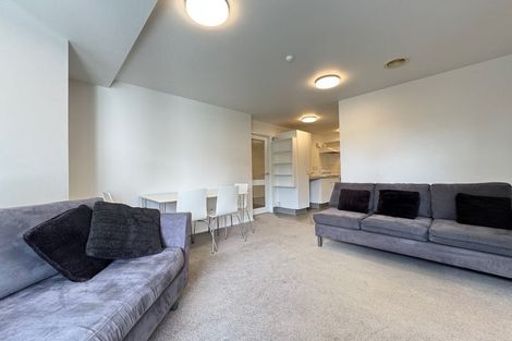 Photo of property in Palm Grove Apartments, 7/13c Palm Grove, Berhampore, Wellington, 6023
