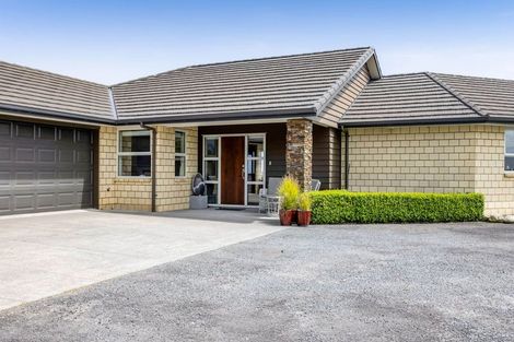 Photo of property in 253 Lwr Pitone Road, Pitone, New Plymouth, 4374