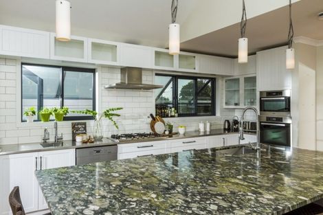 Photo of property in 2/2 Cecil Road, Milford, Auckland, 0620