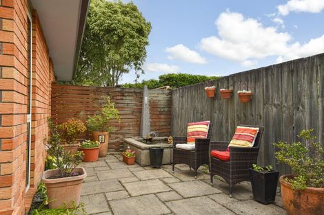 Photo of property in 32 Carroll Place, Owhata, Rotorua, 3010