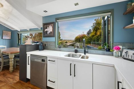 Photo of property in 213 Kauri Point Road, Tahawai, Katikati, 3170