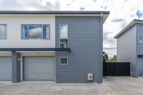 Photo of property in 11u2 Crosher Place, Silverdale, Hamilton, 3216