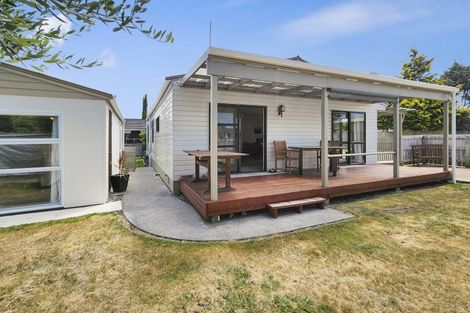 Photo of property in 1/27 Candu Lane, Kinloch, Taupo, 3377
