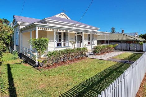 Photo of property in 23 Kowhai Street, Helensville, 0800