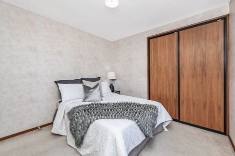Photo of property in 5 Showgate Avenue, Sockburn, Christchurch, 8042