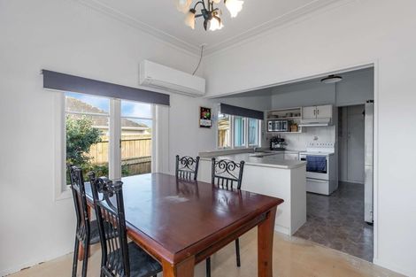 Photo of property in 8 Howden Street, Waiuku, 2123