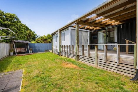 Photo of property in 44 Oberon Street, Stratford, 4332