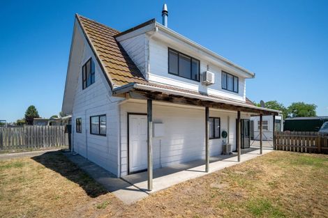 Photo of property in 247 Flaxmere Avenue, Flaxmere, Hastings, 4120