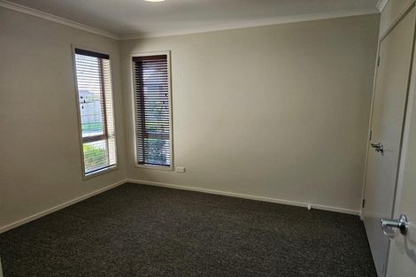 Photo of property in 85 Saint James Drive, Huntington, Hamilton, 3210