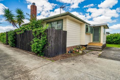 Photo of property in 642 Te Atatu Road, Te Atatu Peninsula, Auckland, 0610