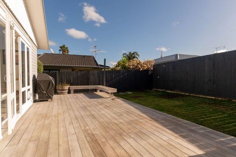 Photo of property in 8 Brandon Road, Manly, Whangaparaoa, 0930