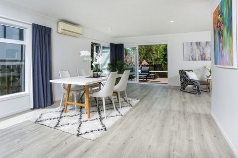 Photo of property in 13a/1 Eban Avenue, Hillcrest, Auckland, 0627