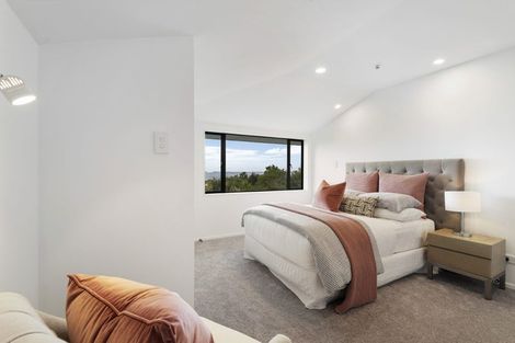 Photo of property in 95b Braemar Road, Castor Bay, Auckland, 0620