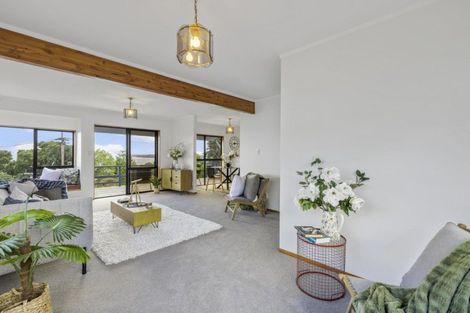 Photo of property in 14a Duncansby Road, Stanmore Bay, Whangaparaoa, 0932