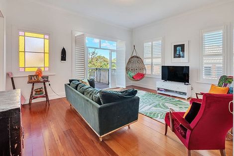 Photo of property in 23 Kowhai Street, Helensville, 0800