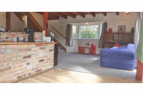 Photo of property in 14a South Lynn Road, Titirangi, Auckland, 0604