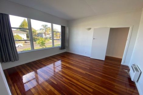 Photo of property in 5 Corbett Avenue, Hillcrest, Hamilton, 3216