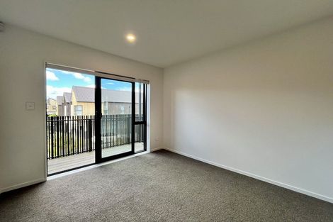 Photo of property in 6 Desalt Drive, Hobsonville, Auckland, 0616