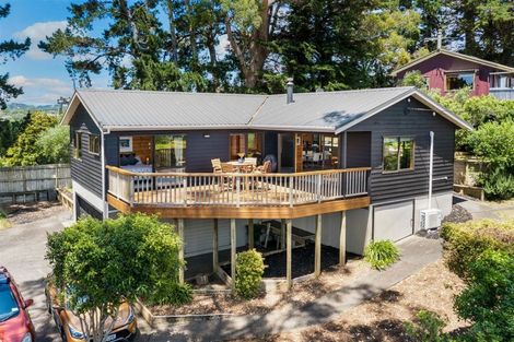 Photo of property in 3 Tawhana Crescent, Red Beach, 0932