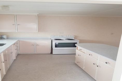 Photo of property in 147-149 Heretaunga Street, Palmerston North, 4414