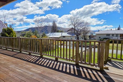 Photo of property in 5 Scott Street, Lake Tekapo, 7999