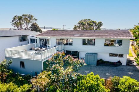 Photo of property in 24 Rossport Street, Johnsonville, Wellington, 6037