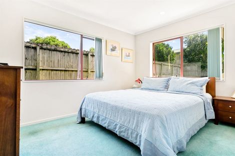 Photo of property in 21 Basra Drive, Henderson, Auckland, 0612