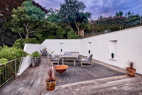 Photo of property in 11 Lower Watt Street, Wadestown, Wellington, 6012