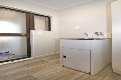 Photo of property in 11a Hilltop Road, Parkvale, Tauranga, 3112