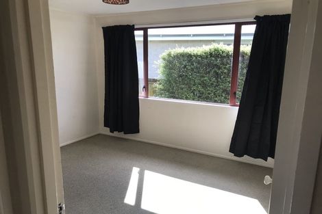 Photo of property in 4 Frickleton Street, Taradale, Napier, 4112