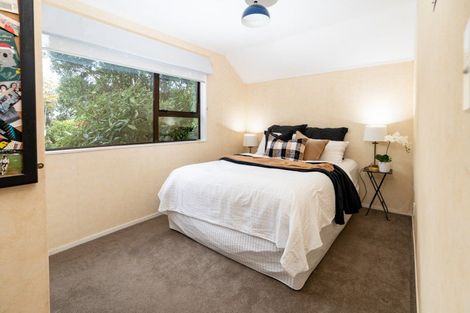 Photo of property in 80 Amapur Drive, Khandallah, Wellington, 6035