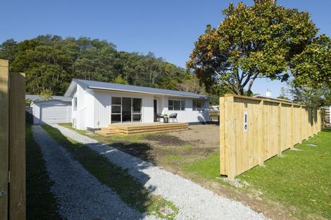 Photo of property in 18 Paraone Road, Tamarau, Gisborne, 4010