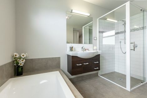 Photo of property in 3 Te Heipora Place, Havelock North, 4130