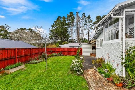 Photo of property in 61a Woodside Road, Massey, Auckland, 0614