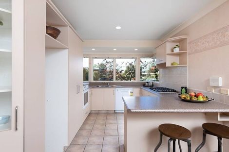 Photo of property in 17 Lilac Place, Otumoetai, Tauranga, 3110