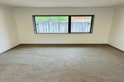 Photo of property in 25 Grabella Place, Papamoa Beach, Papamoa, 3118