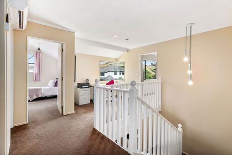 Photo of property in 4 Ashfield Grove, Churton Park, Wellington, 6037