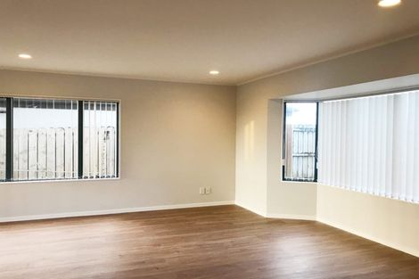 Photo of property in 100 Chapel Road, Flat Bush, Auckland, 2019