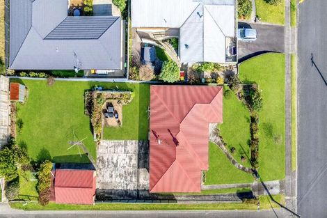 Photo of property in 80 Sutherland Road, Brookfield, Tauranga, 3110