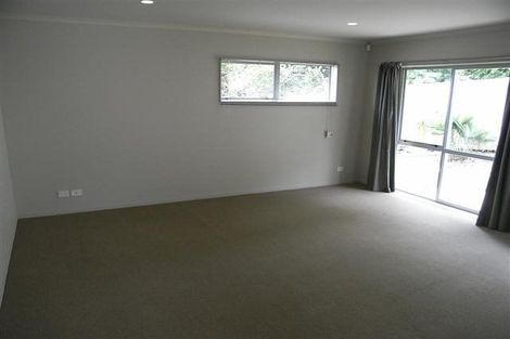 Photo of property in 28 Kellett Road, Ranui, Auckland, 0612