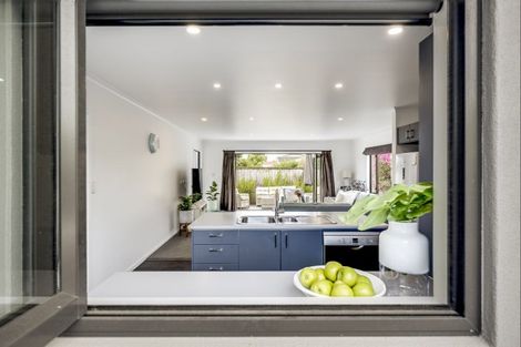 Photo of property in 23a Avondale Road, Taradale, Napier, 4112