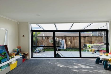 Photo of property in 2 Rarahu Road, Hobsonville, Auckland, 0616