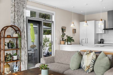 Photo of property in 12 Battery Road, Ahuriri, Napier, 4110