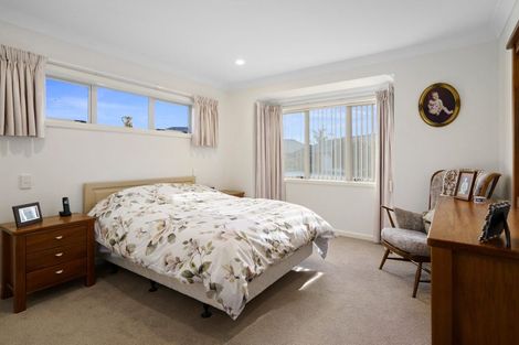 Photo of property in 11 Walter Court, Cambridge, 3434