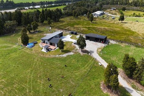 Photo of property in 29 Rimu Terrace, Westport, 7892