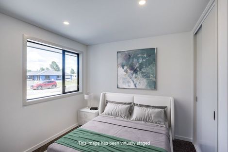 Photo of property in 35 Belgrove Drive, Waipukurau, 4200