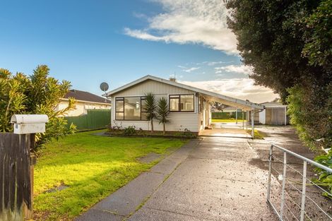 Photo of property in 48 Convair Crescent, Mangere, Auckland, 2022