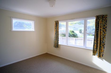 Photo of property in 39 Thornley Street, Titahi Bay, Porirua, 5022