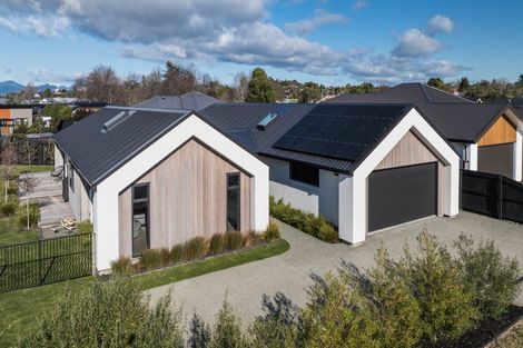 Photo of property in 99 Iwa Street, Mapua, 7005